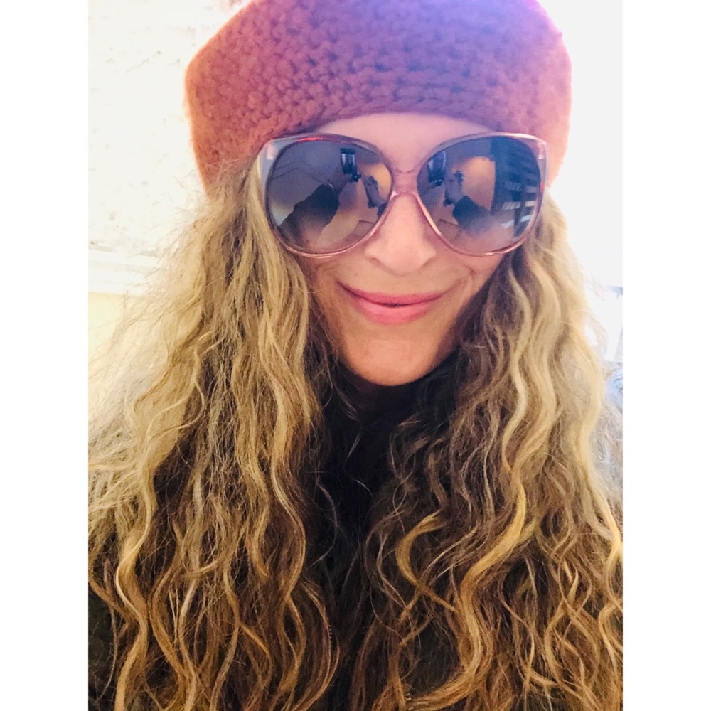 Meet your Posher, Robyn